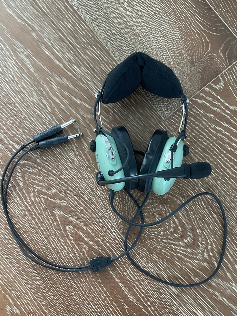 David Clark H10-13S Passive Stereo Aviation Headset